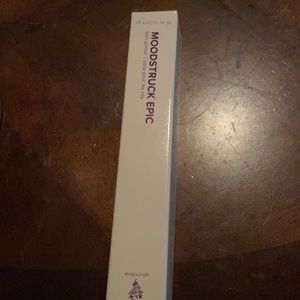 Younique’s lash primer